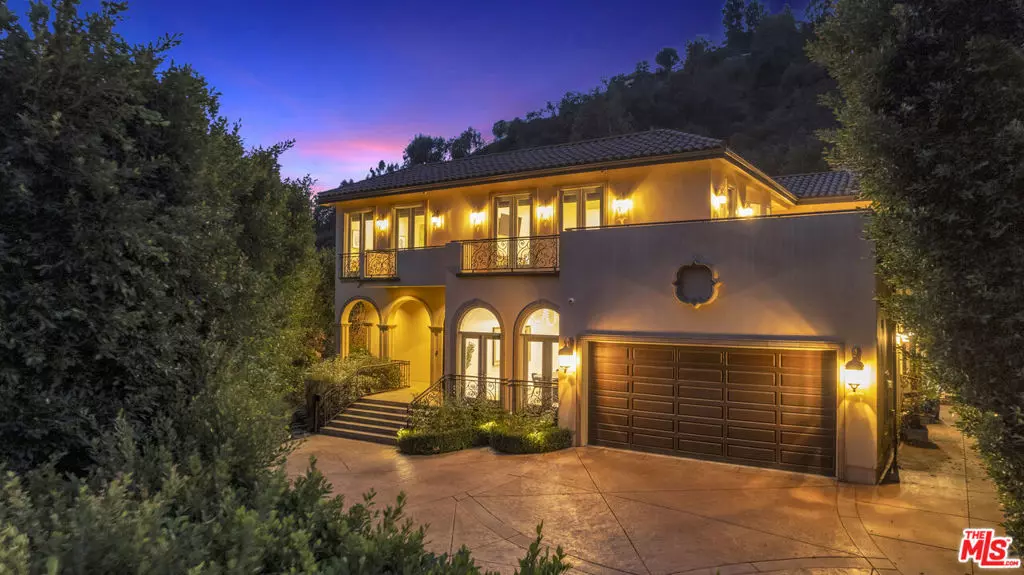 1447 San Ysidro DR, Beverly Hills, CA 90210