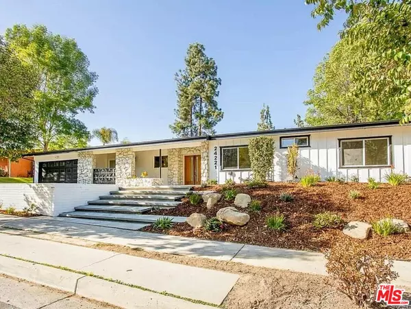 24221 Aetna ST, Woodland Hills, CA 91367