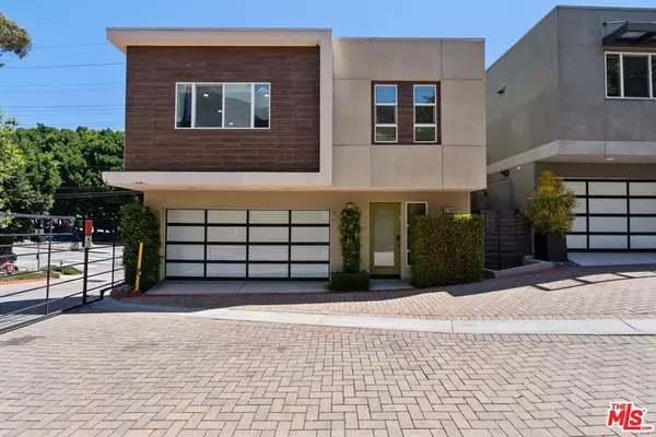 Los Angeles, CA 90068,2780 N Wright LN