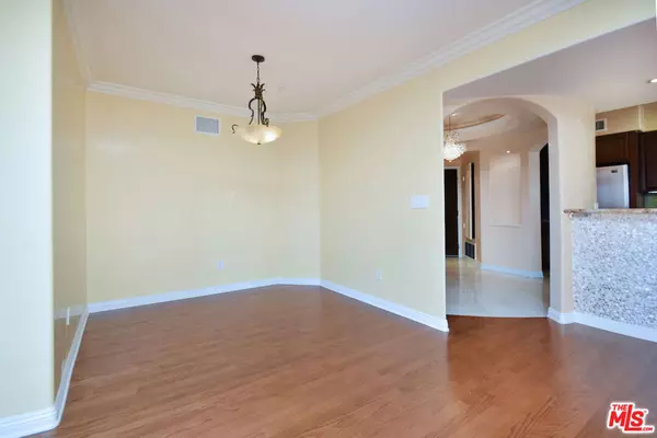 1000 Granville AVE #301, Los Angeles, CA 90049