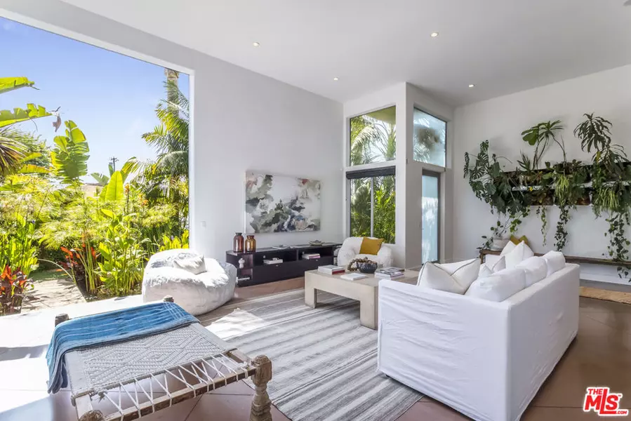 2336 Boone AVE, Venice, CA 90291