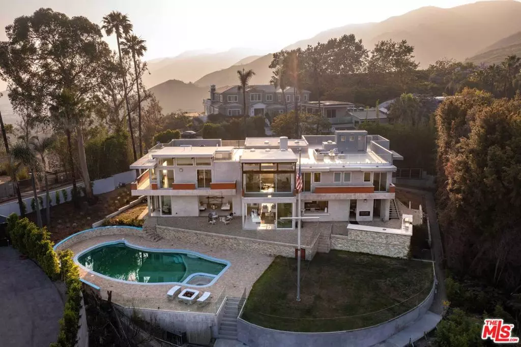 Pacific Palisades, CA 90272,770 Paseo Miramar