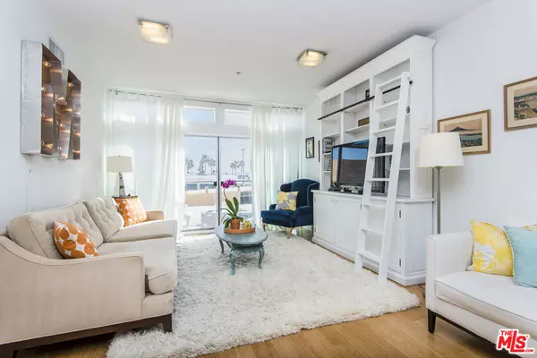 4215 Glencoe AVE #310, Marina Del Rey, CA 90292
