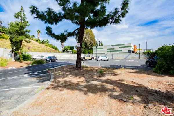 West Covina, CA 91792,2601 E Valley BLVD