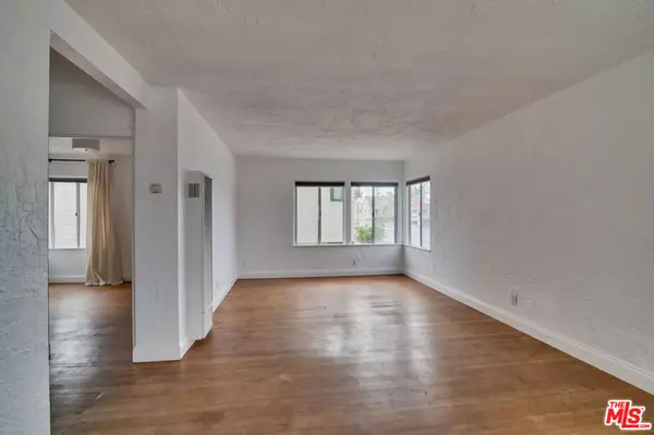 127 Abalone AVE #1/2, Newport Beach, CA 92662