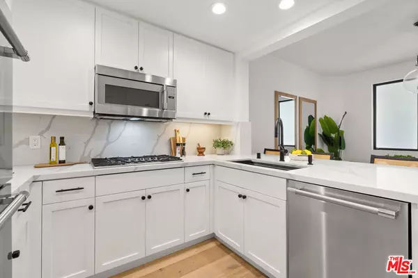 Playa Vista, CA 90094,5625 Crescent Pkwy #114