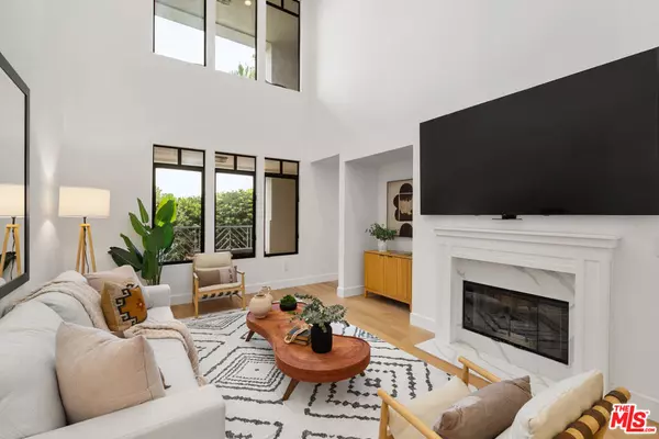 Playa Vista, CA 90094,5625 Crescent Pkwy #114