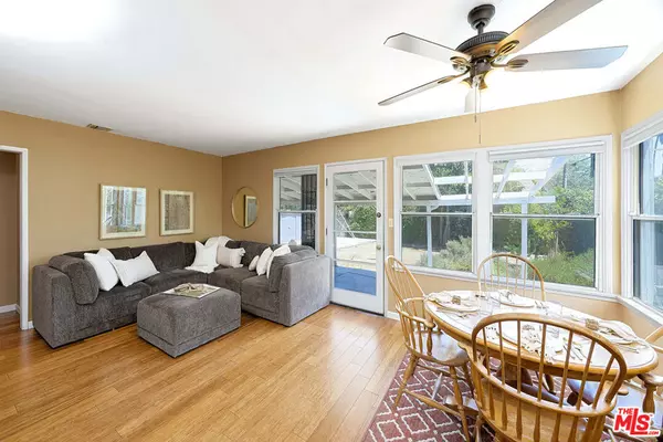 7234 Yolanda AVE, Reseda, CA 91335
