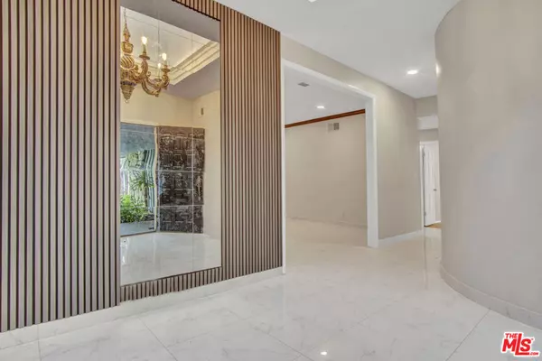 Studio City, CA 91604,11410 Canton DR