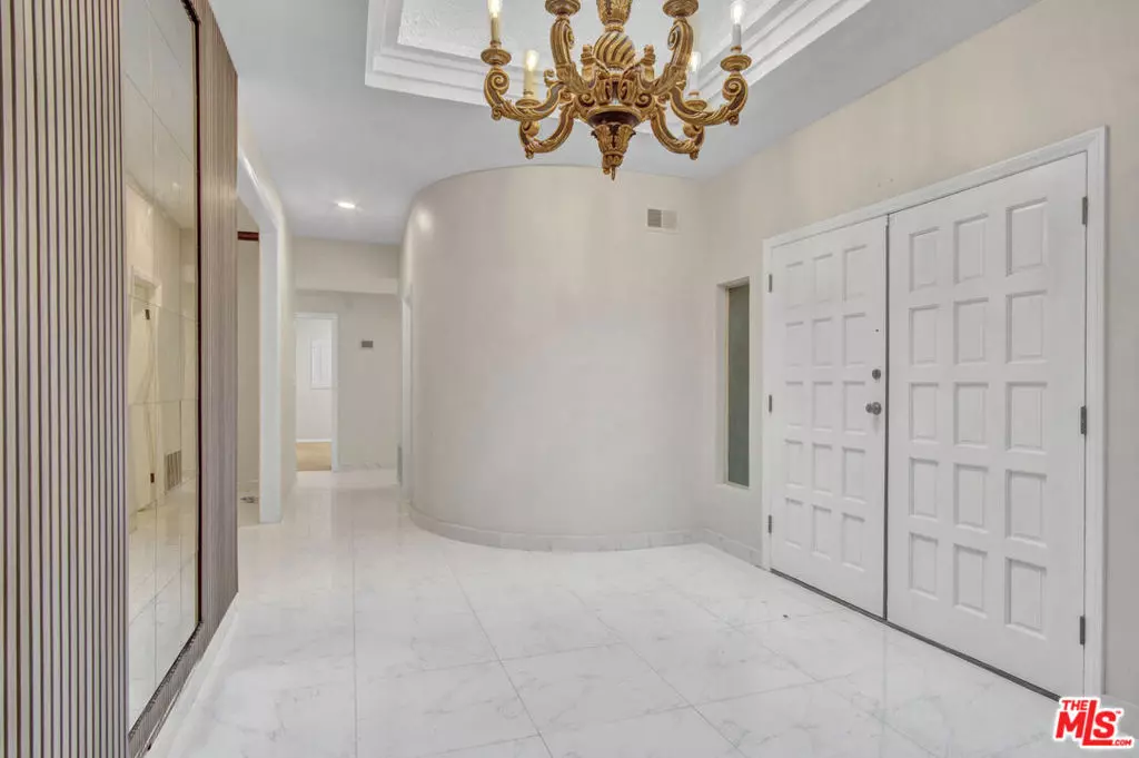 Studio City, CA 91604,11410 Canton DR
