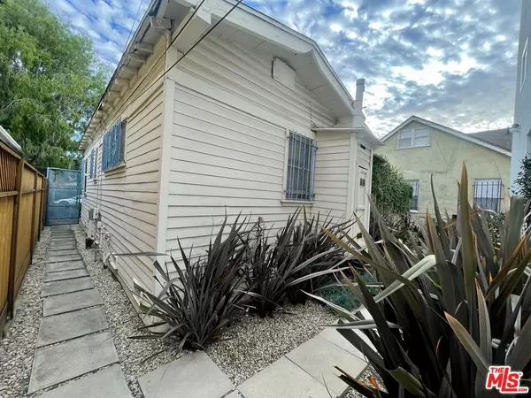 Venice, CA 90291,563 Westminster AVE
