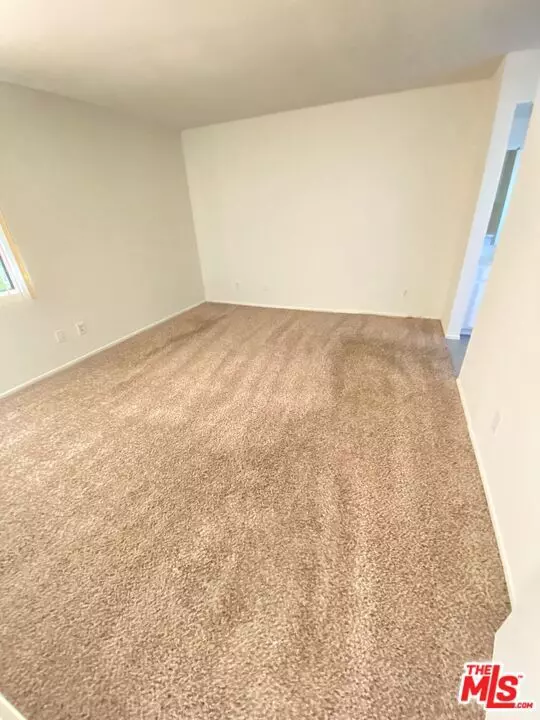 North Hollywood, CA 91606,6400 Kraft AVE #12