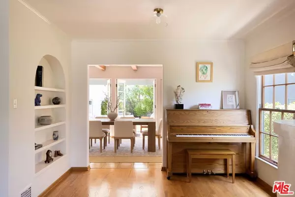 Santa Monica, CA 90402,306 AMALFI DR