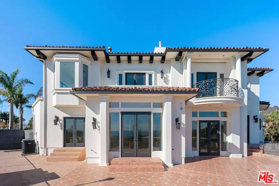 6130 Galahad RD, Malibu, CA 90265