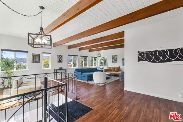 1840 Deloz AVE, Los Angeles, CA 90027