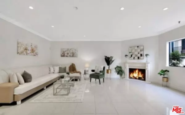 Valley Village, CA 91607,5340 Wilkinson AVE #1