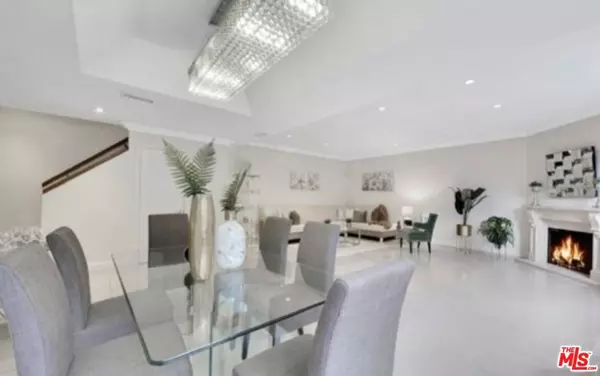 Valley Village, CA 91607,5340 Wilkinson AVE #1