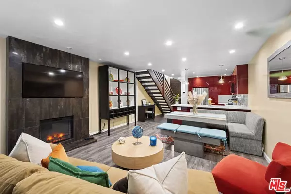 Culver City, CA 90230,5951 Canterbury DR #20