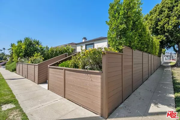 Los Angeles, CA 90043,4401 W 58th PL