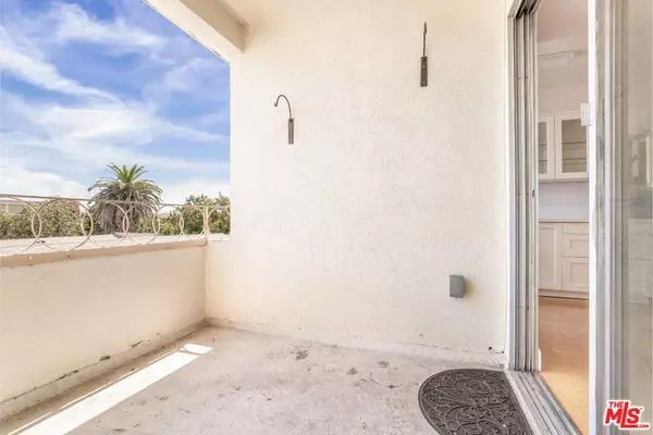 Glendale, CA 91206,330 N Howard ST #311