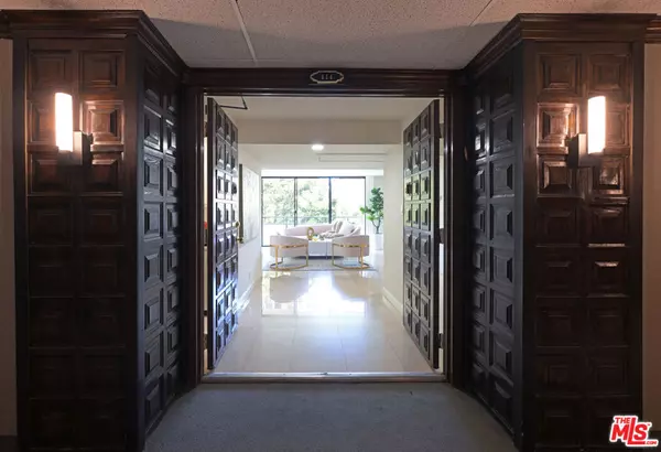 Los Angeles, CA 90024,10535 Wilshire BLVD #414