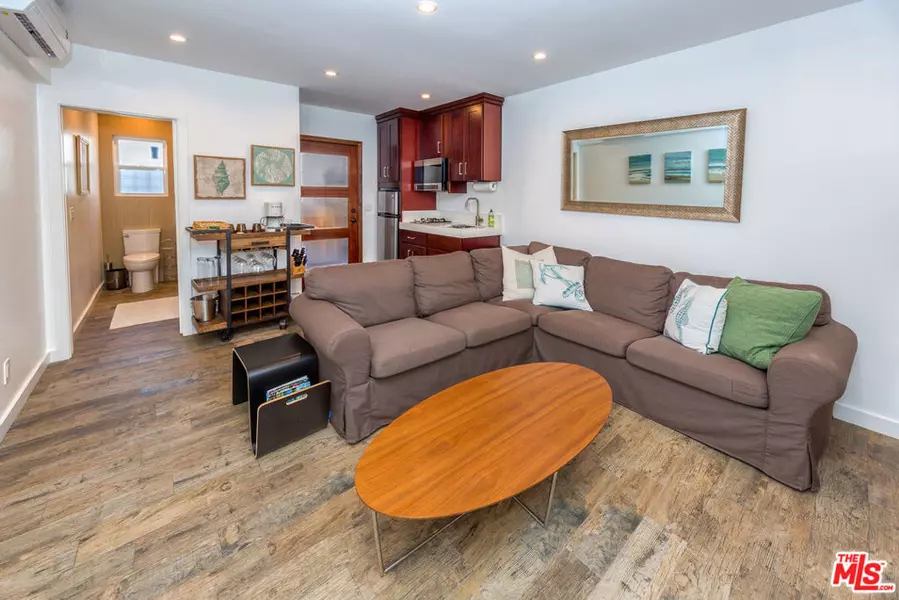 38 Sunset AVE #A, Venice, CA 90291