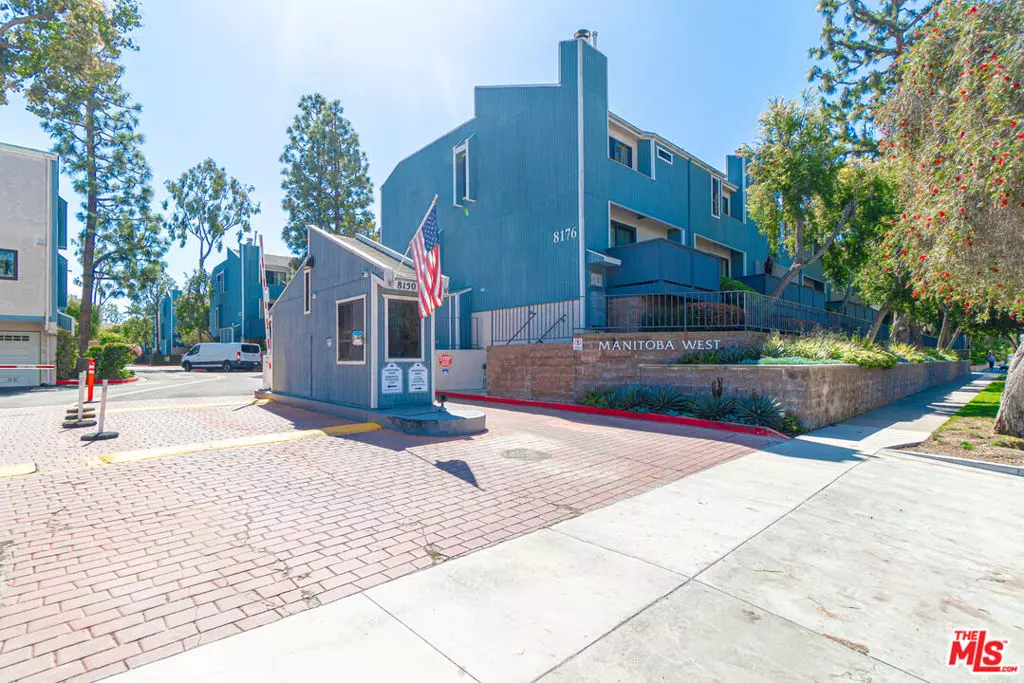 Playa Del Rey, CA 90293,8162 Manitoba ST #313