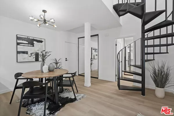 Playa Del Rey, CA 90293,8675 Falmouth AVE #321