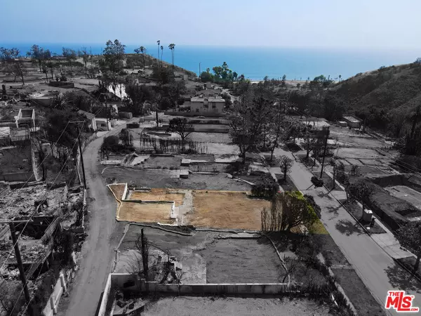 Pacific Palisades, CA 90272,582 Radcliffe AVE