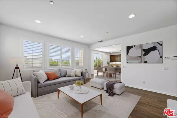 Santa Clarita, CA 91350,20650 Huntley WAY
