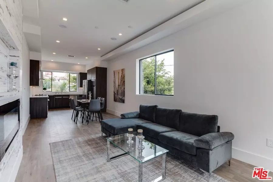 4830 1/2 W pickford ST, Los Angeles, CA 90019
