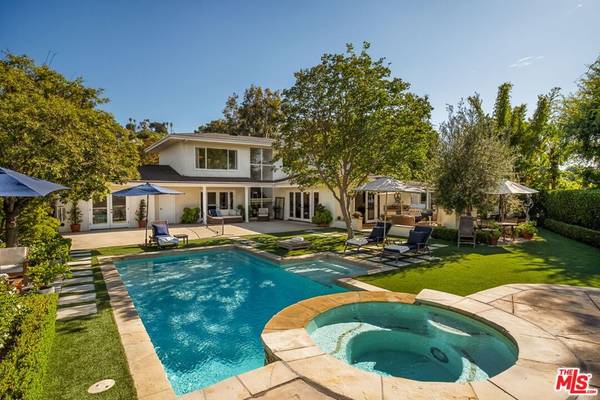 Sherman Oaks, CA 91403,15071 Valley Vista BLVD