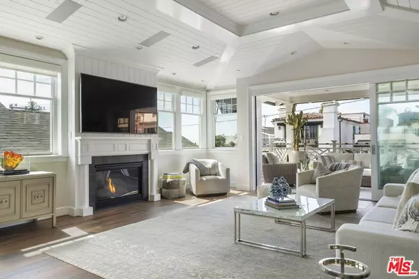 Manhattan Beach, CA 90266,636 12th ST