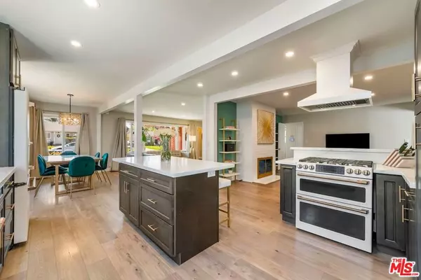 Whittier, CA 90605,8615 Calmosa AVE