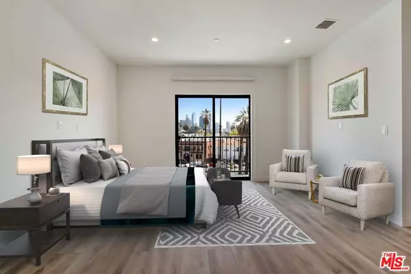 1157 S Hoover ST #309, Los Angeles, CA 90006
