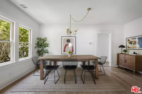 Los Angeles, CA 90042,5928 Meridian ST