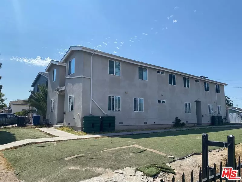 10217 S Grand AVE, Los Angeles, CA 90003
