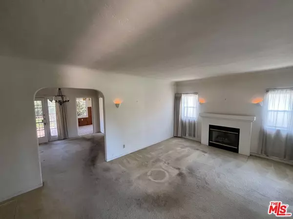 Santa Monica, CA 90405,2419 23rd ST