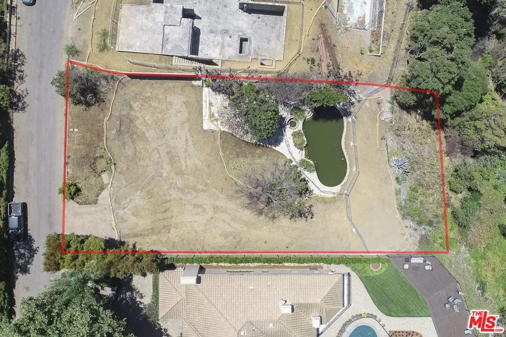 Pacific Palisades, CA 90272,13735 Romany DR