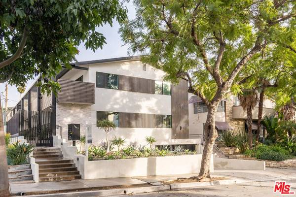 1262 N Sweetzer AVE #105, West Hollywood, CA 90069