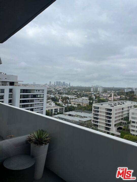 West Hollywood, CA 90069,1155 N La Cienega BLVD #PH5