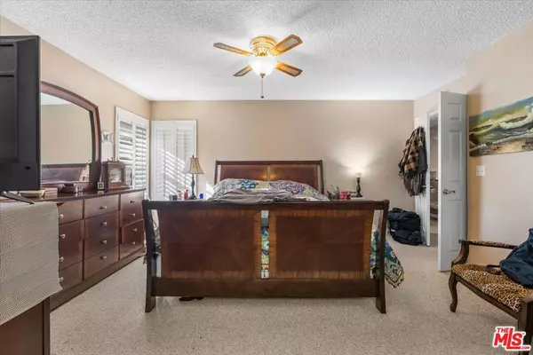 Tehachapi, CA 93561,18571 Glenview CT