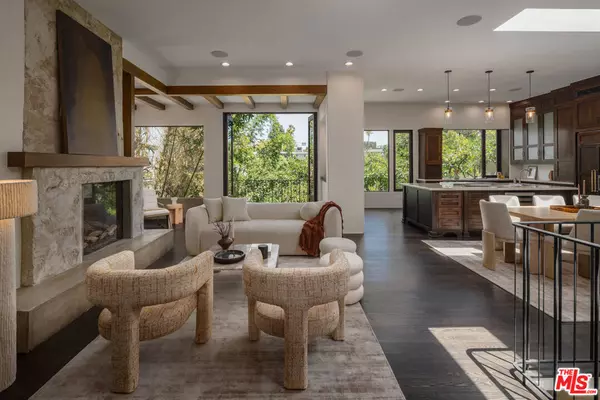 2444 Lyric AVE, Los Angeles, CA 90027
