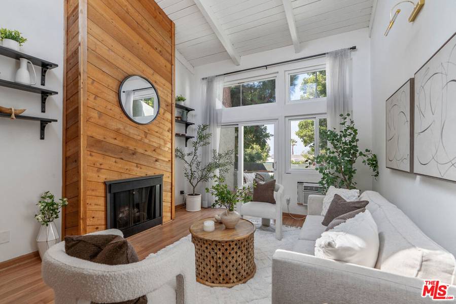 4900 Overland AVE #305, Culver City, CA 90230