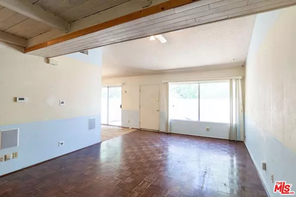 Newbury Park, CA 91320,1339 Alessandro DR