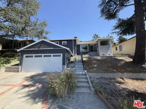 La Crescenta, CA 91214,3035 Highridge RD