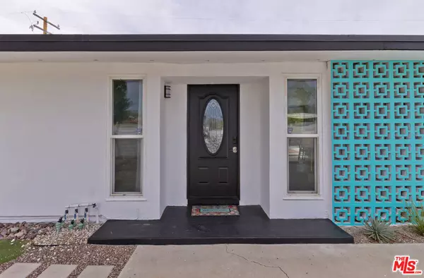 Palm Springs, CA 92262,765 W Rosa Parks RD