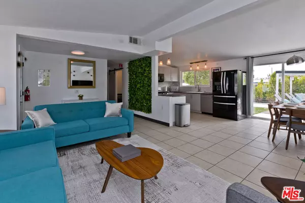 Palm Springs, CA 92262,765 W Rosa Parks RD