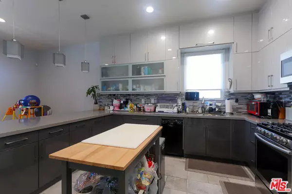 Pasadena, CA 91104,1670 Asbury DR