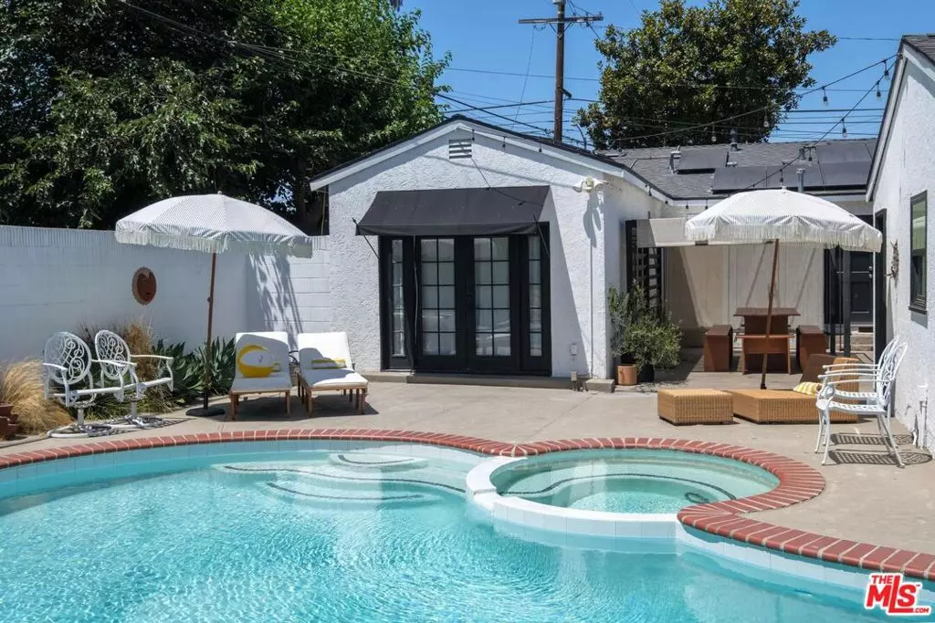 Long Beach, CA 90806,520 W 19th ST
